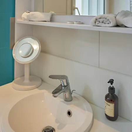 Appartement Havre Familial Cosy Avec Terrasse&lumière Toulon