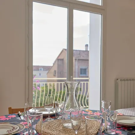 Havre Familial Cosy Avec Terrasse&lumière Appartement Toulon